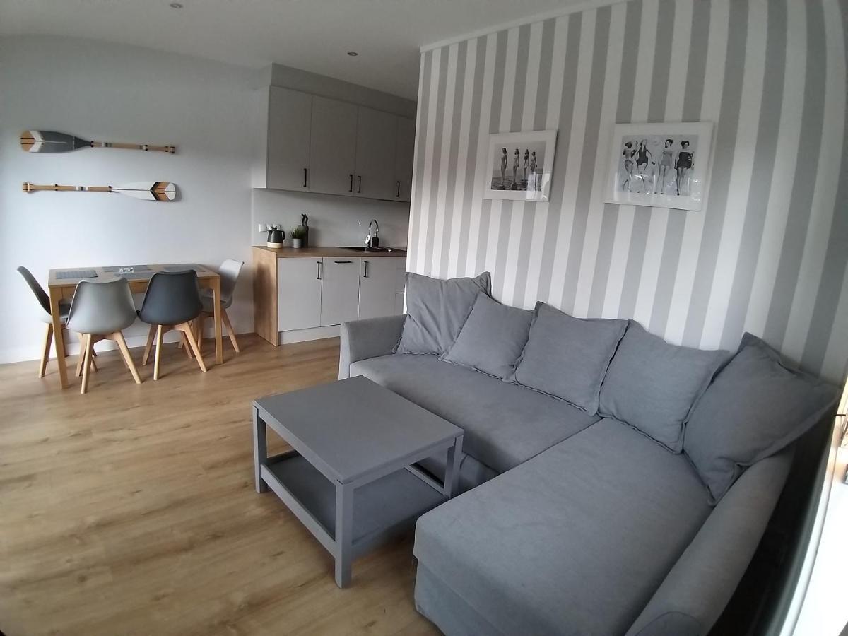Przystan Na Zagorzu - Apartamenty Nad Jeziorem Drezdenko Extérieur photo